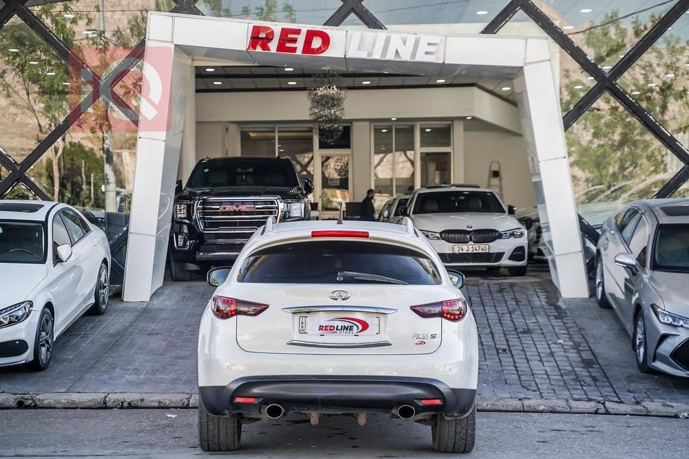 Infiniti FX